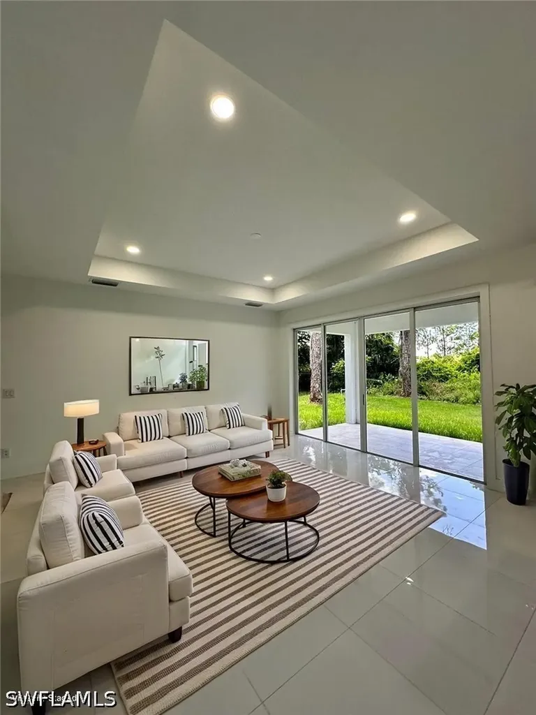 718 Chattman Street E Lehigh Acres FL 33974