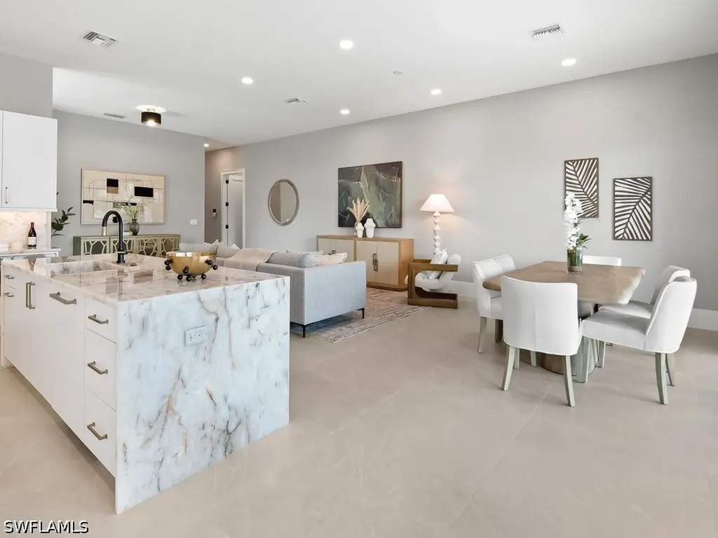 10702 6th Street Naples FL 34108