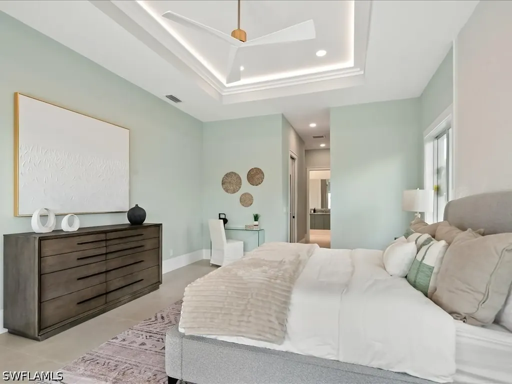 10702 6th Street Naples FL 34108
