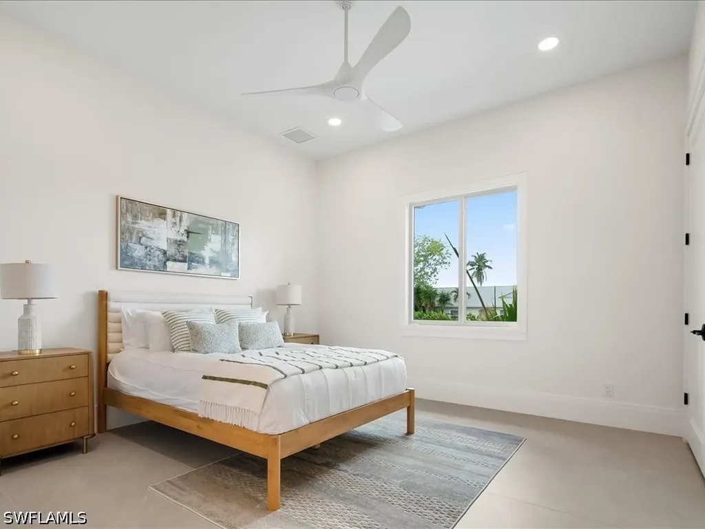 10702 6th Street Naples FL 34108