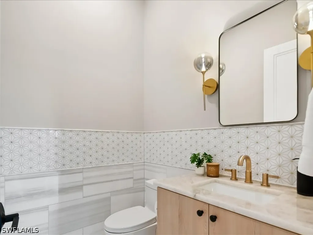 10702 6th Street Naples FL 34108