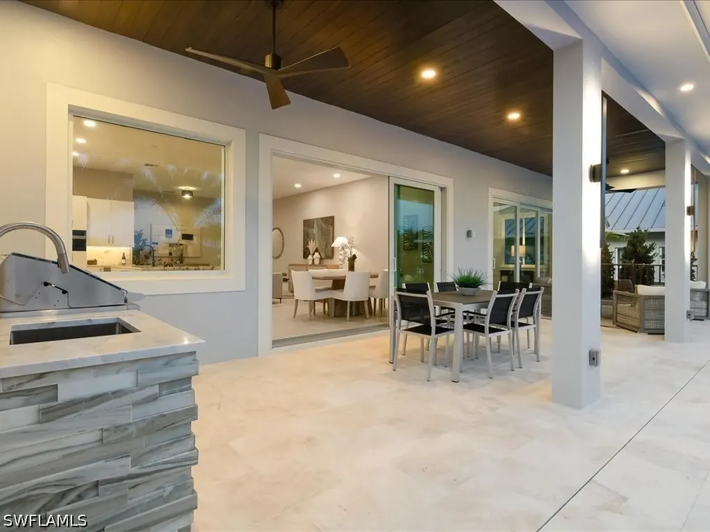 10702 6th Street Naples FL 34108