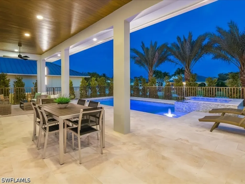 10702 6th Street Naples FL 34108