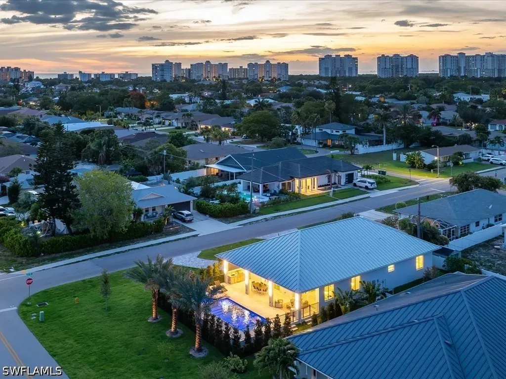 10702 6th Street Naples FL 34108