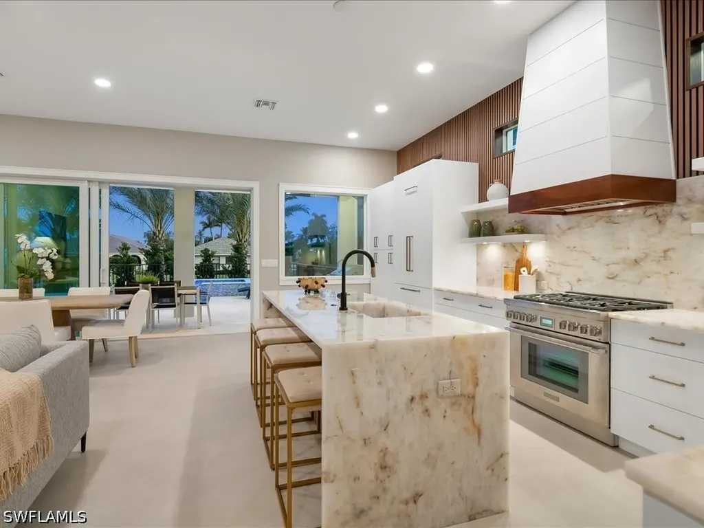 10702 6th Street Naples FL 34108