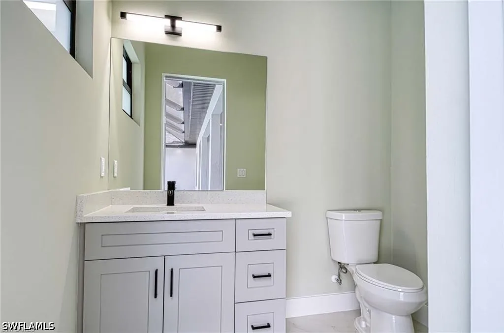 219 33rd Avenue NW Naples FL 34120