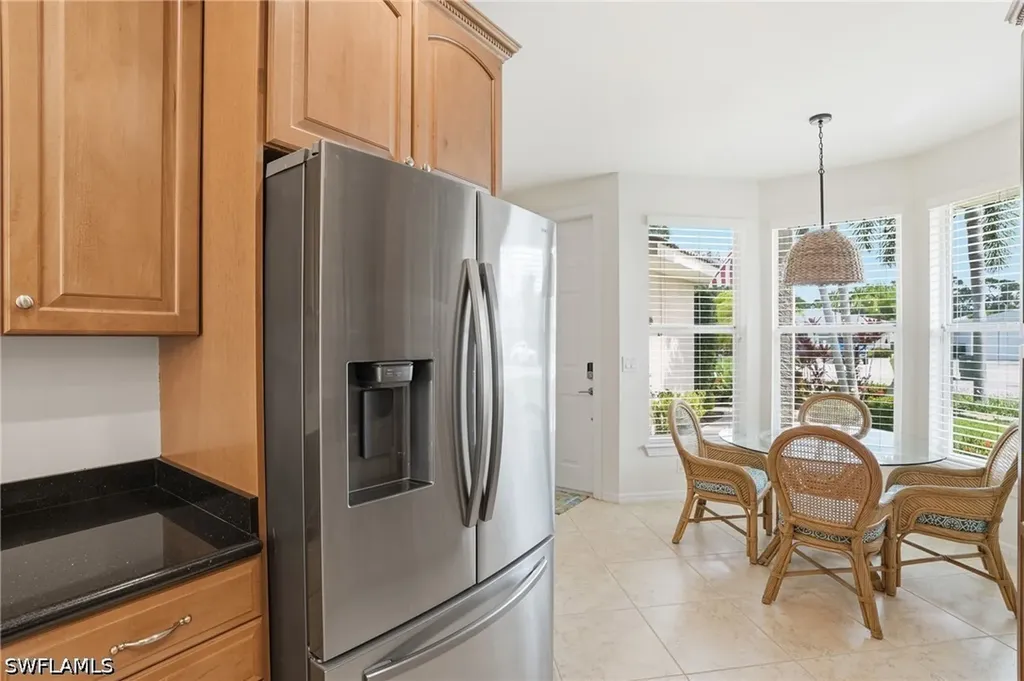 736 110th Avenue N Naples FL 34108
