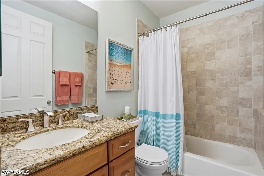 736 110th Avenue N Naples FL 34108