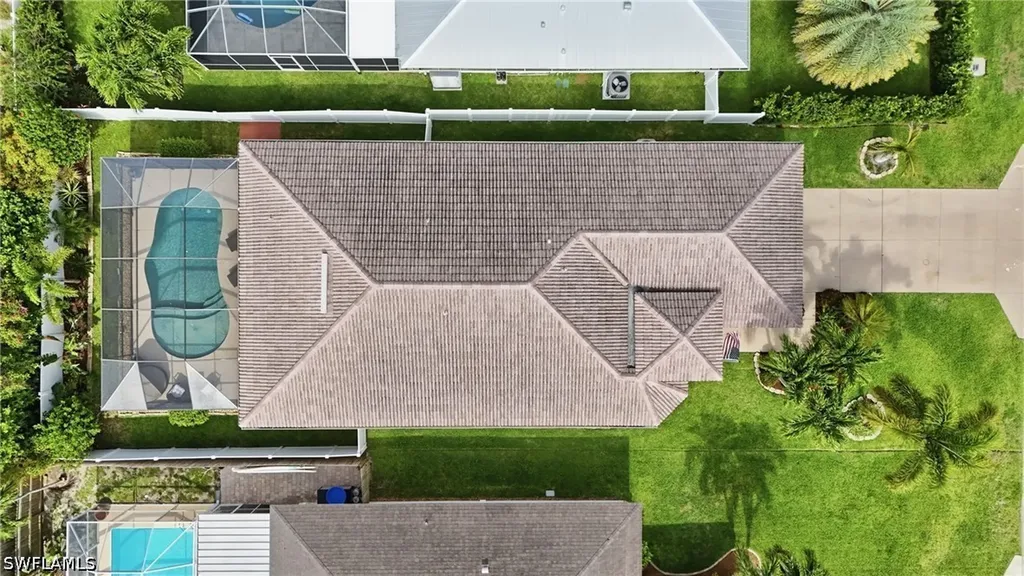 736 110th Avenue N Naples FL 34108