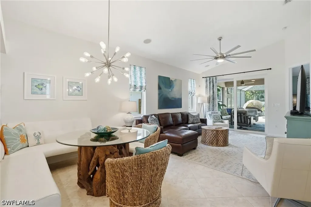 736 110th Avenue N Naples FL 34108