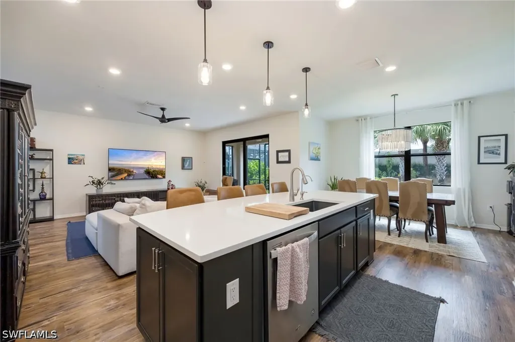 7186 Wilton Drive Naples FL 34109