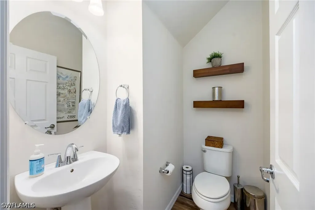 7186 Wilton Drive Naples FL 34109