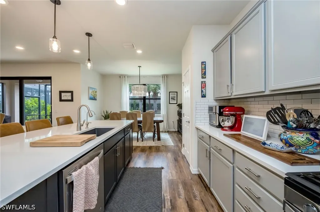 7186 Wilton Drive Naples FL 34109