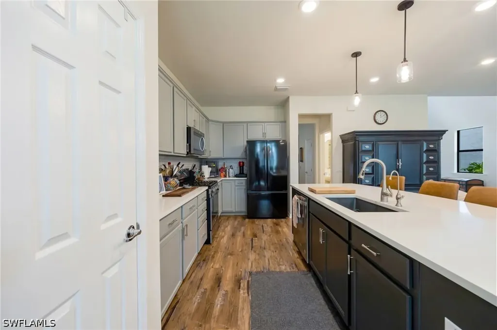7186 Wilton Drive Naples FL 34109