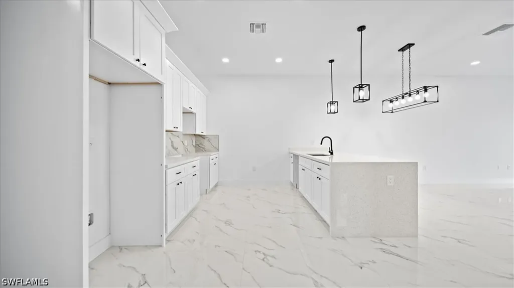 1318 NE 16th Terrace Cape Coral FL 33909