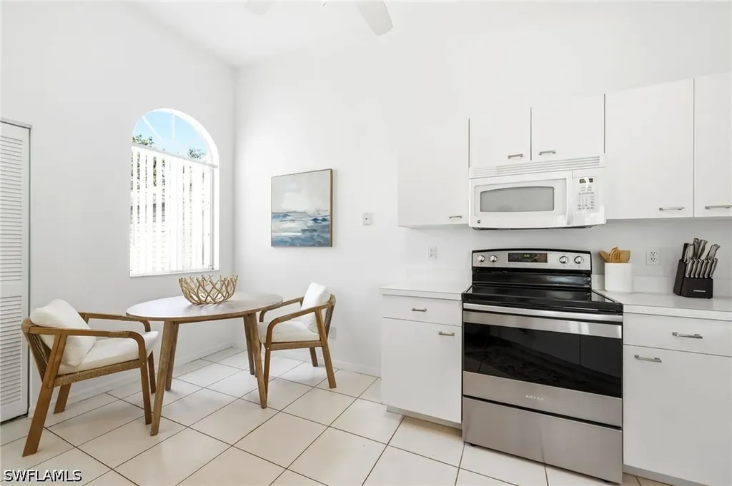 2841 Citrus Lake Drive Naples FL 34109