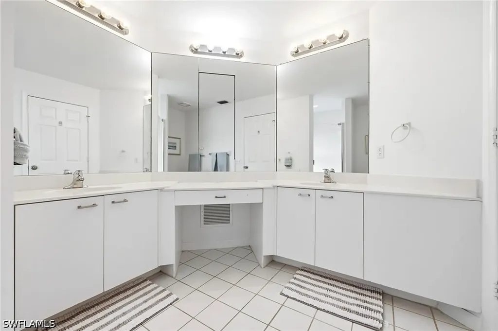2841 Citrus Lake Drive Naples FL 34109