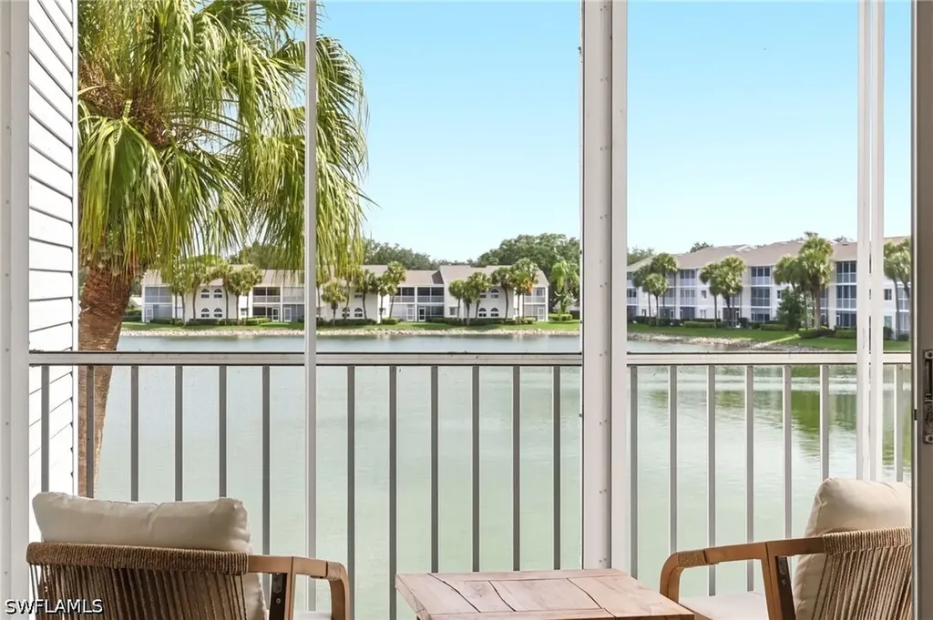2841 Citrus Lake Drive Naples FL 34109