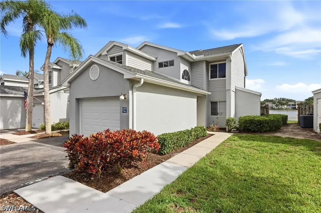2841 Citrus Lake Drive Naples FL 34109