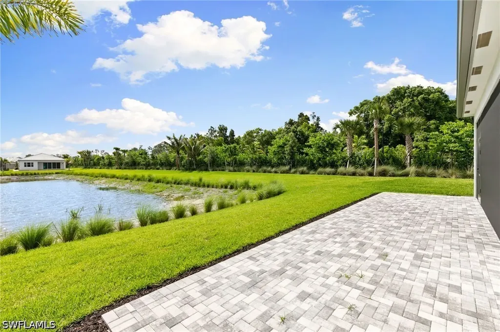 2924 Bloomfield Way Naples FL 34112