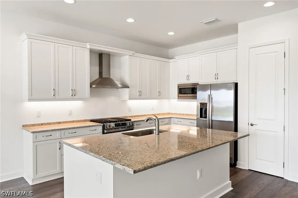 2924 Bloomfield Way Naples FL 34112