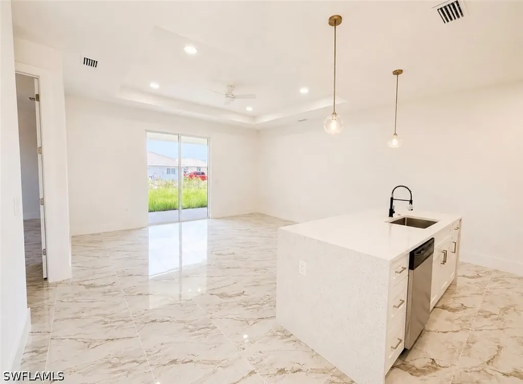 4618 25th Street SW Lehigh Acres FL 33973