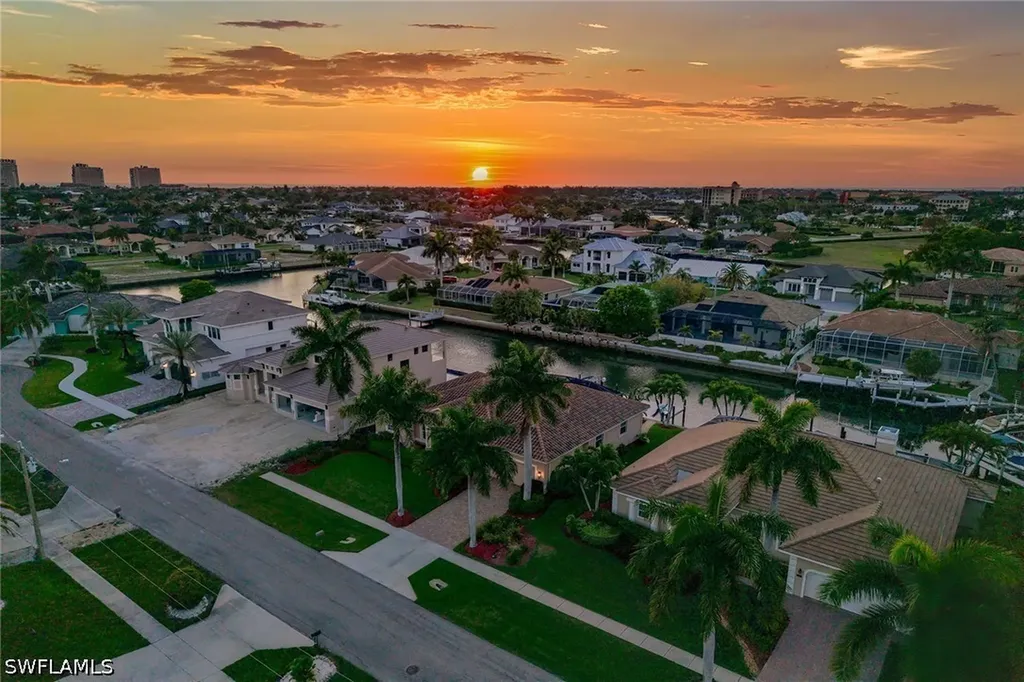 1036 Admiralty Court Marco Island FL 34145