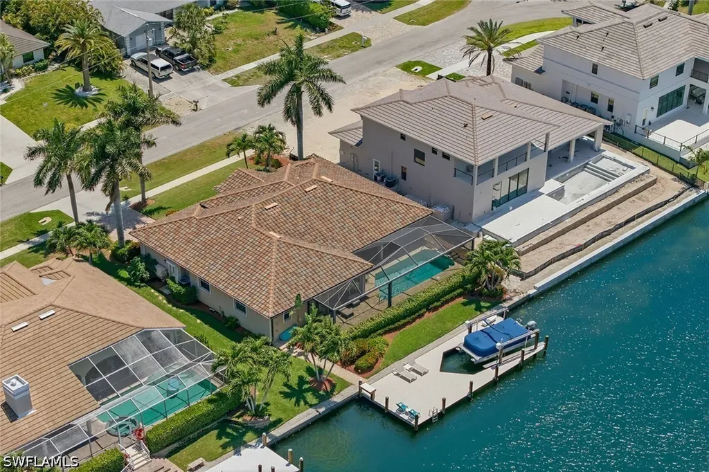 1036 Admiralty Court Marco Island FL 34145