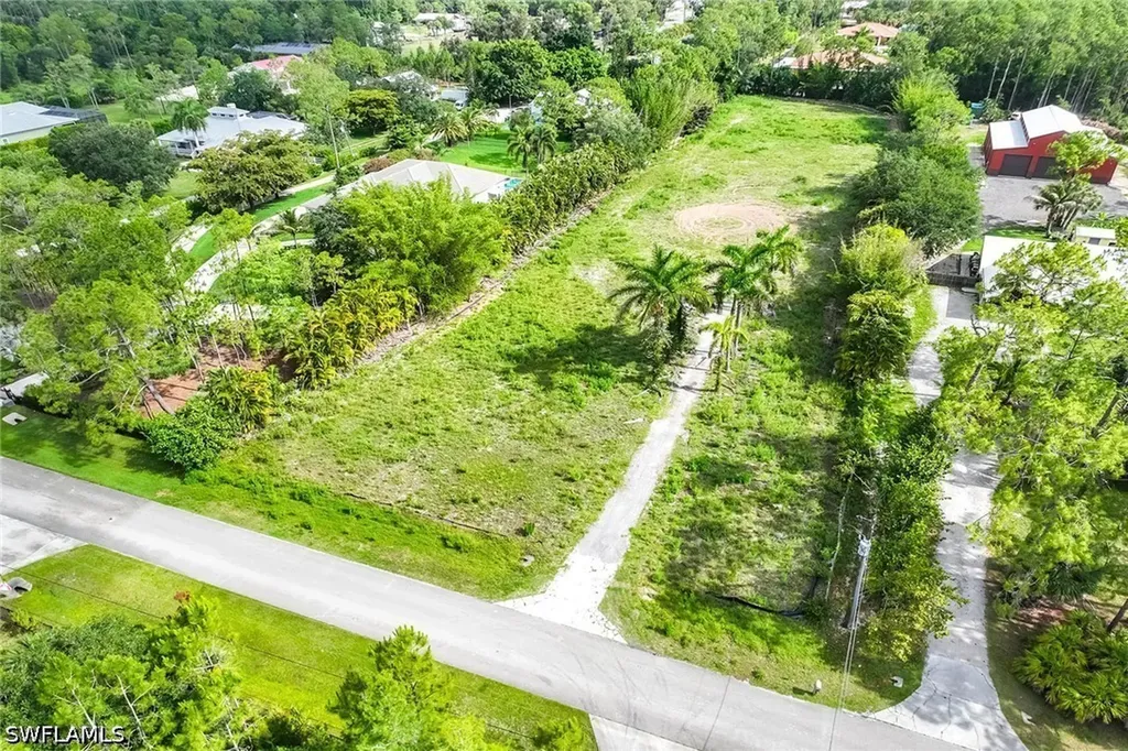 5823 Spanish Oaks Lane Naples FL 34119
