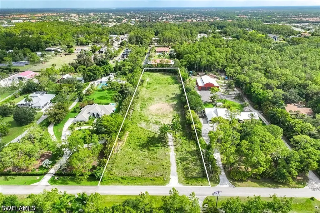 5823 Spanish Oaks Lane Naples FL 34119