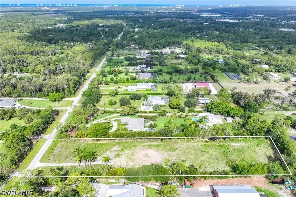 5823 Spanish Oaks Lane Naples FL 34119