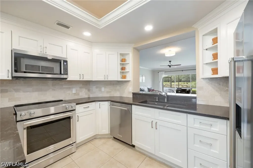 6240 Bellerive Avenue Naples FL 34119