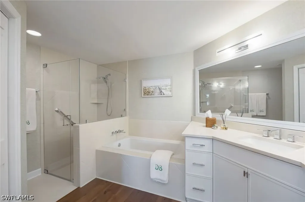6240 Bellerive Avenue Naples FL 34119