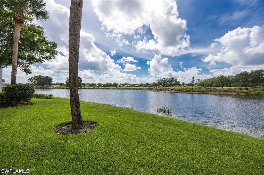 6240 Bellerive Avenue Naples FL 34119