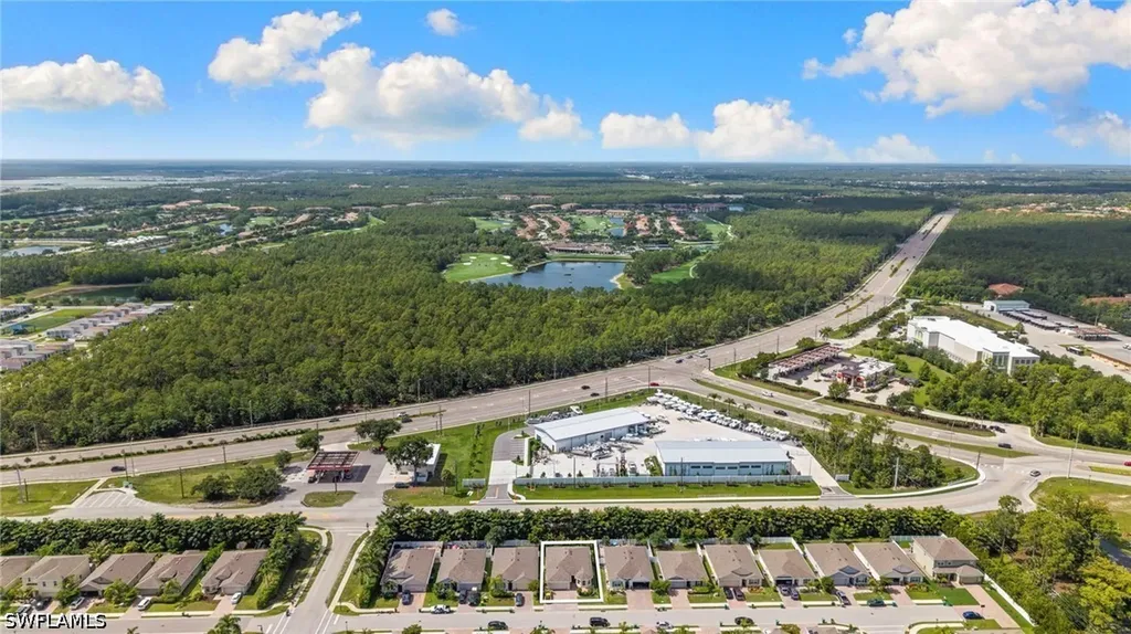 722 Hadley Place W Naples FL 34104