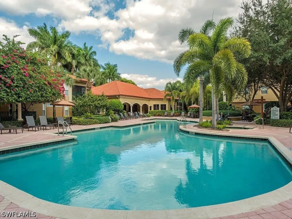 8940 Colonnades Court E Bonita Springs FL 34135