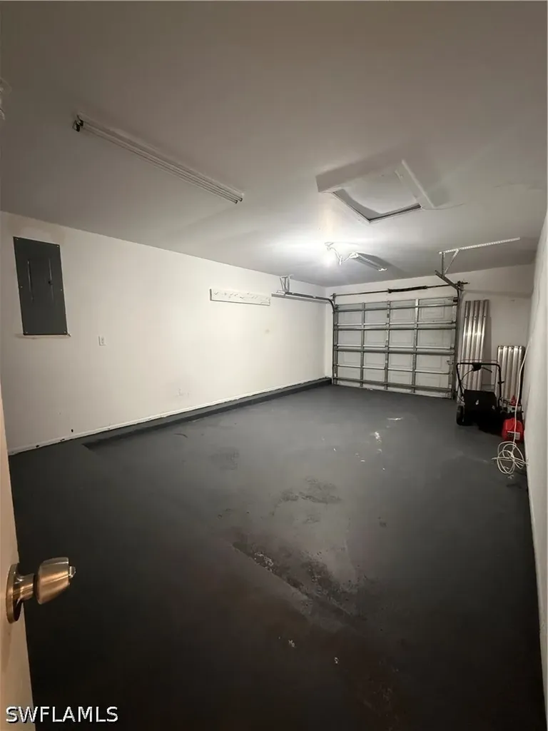 1006 NE 2nd Avenue Cape Coral FL 33909