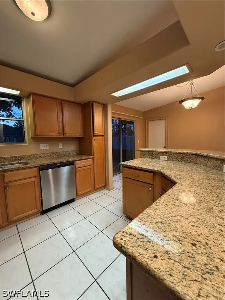 1006 NE 2nd Avenue Cape Coral FL 33909