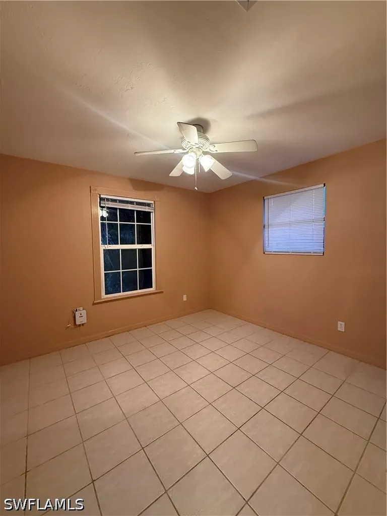 1006 NE 2nd Avenue Cape Coral FL 33909