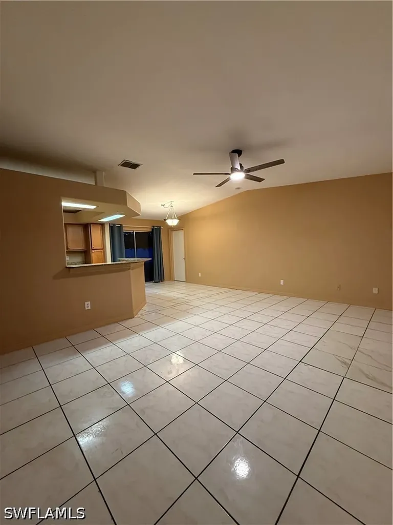 1006 NE 2nd Avenue Cape Coral FL 33909