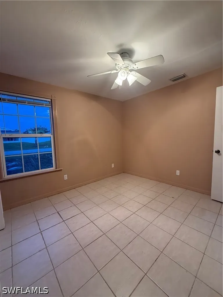1006 NE 2nd Avenue Cape Coral FL 33909