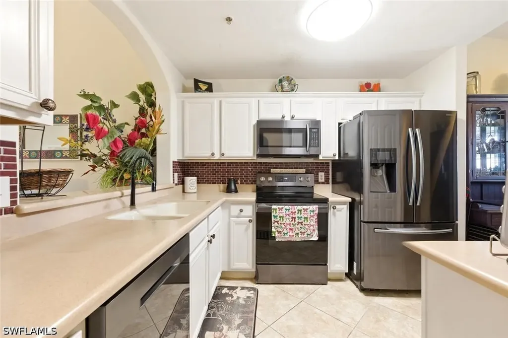 6828 Sterling Greens Place Naples FL 34104