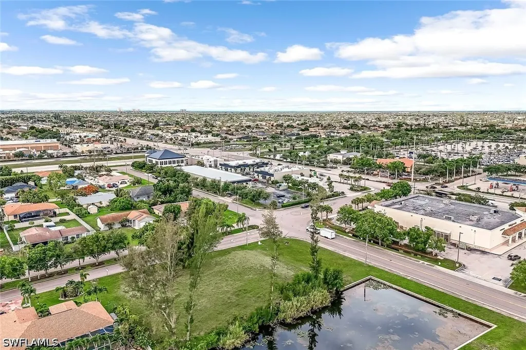119 Aviation Parkway Cape Coral FL 33904