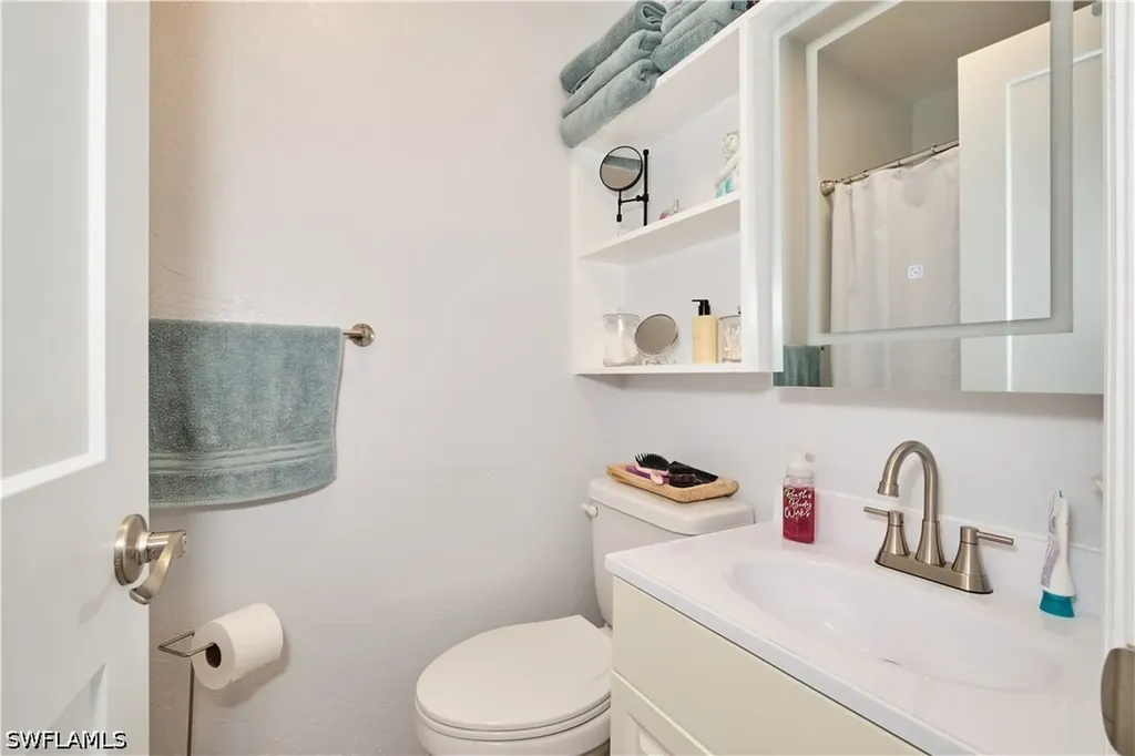 16820 Banyon Drive Fort Myers FL 33908