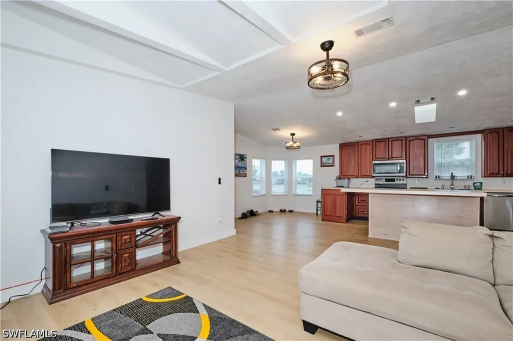 16820 Banyon Drive Fort Myers FL 33908