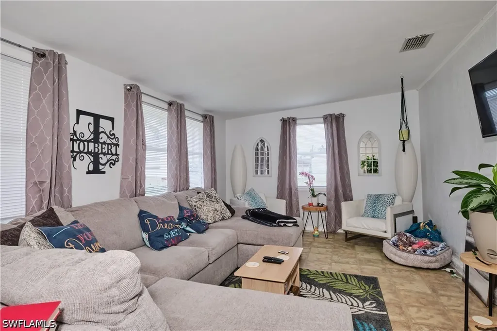 16820 Banyon Drive Fort Myers FL 33908