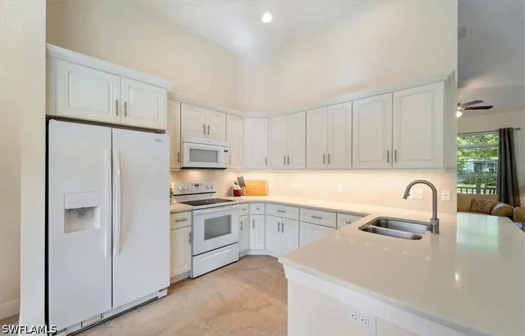 732 7th Avenue N Naples FL 34102