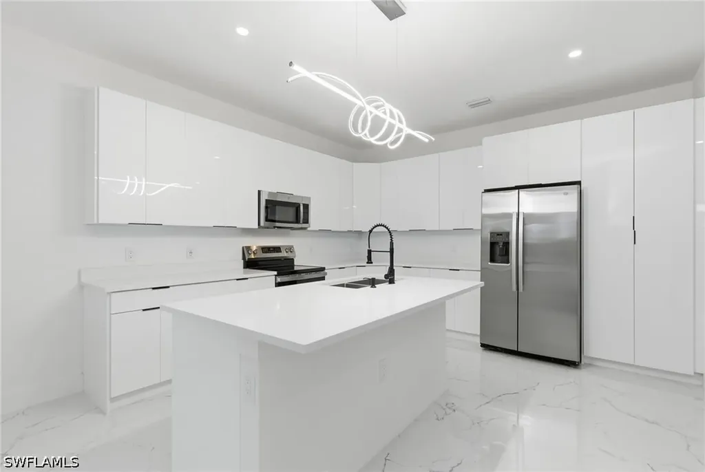 161 Blackstone Drive Fort Myers FL 33913