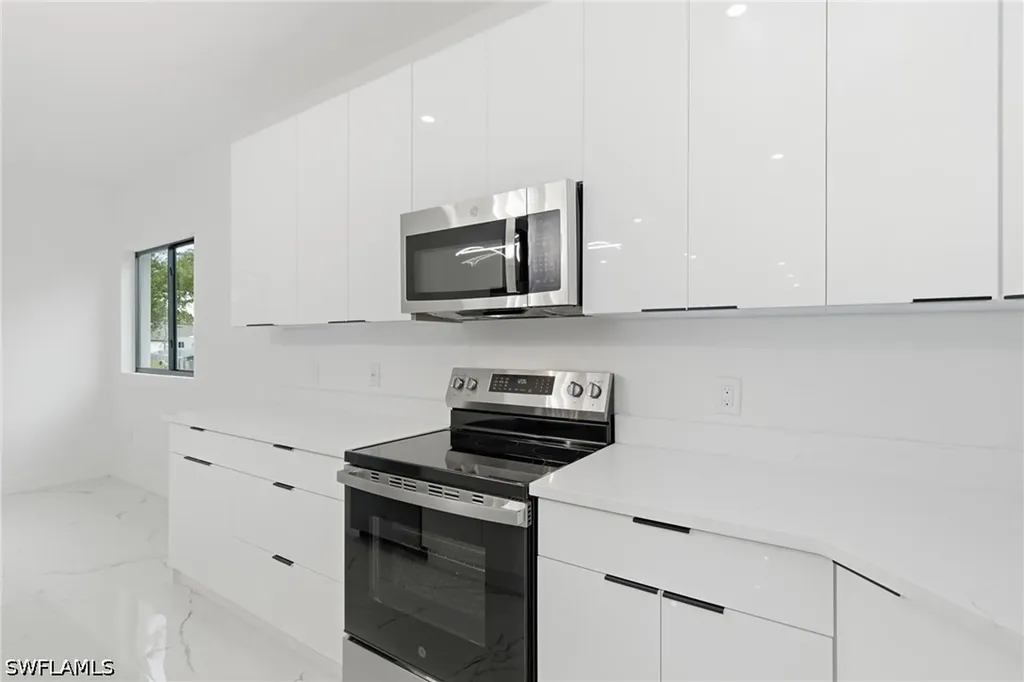 161 Blackstone Drive Fort Myers FL 33913