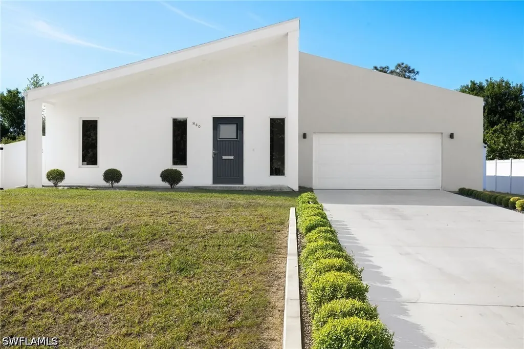 840 Carpenter Street E Lehigh Acres FL 33974